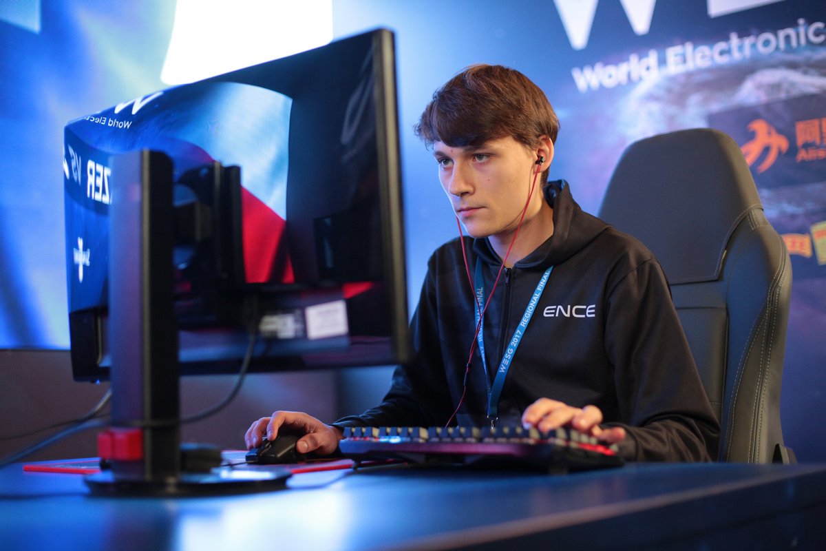 开云体育官网-《星际争霸2》Serral宣布退役，虫族皇帝结束统治时代的简单介绍